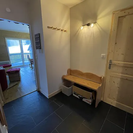 Aiguillon Rdc D Апартаменты