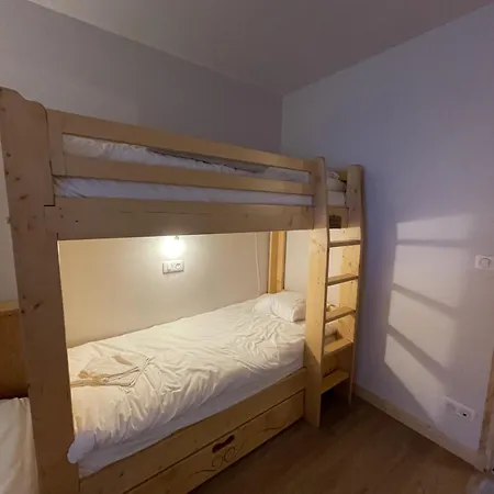 Aiguillon Rdc D Апартаменты *